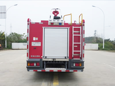 國六 3.5噸 五十鈴700P水罐消防車