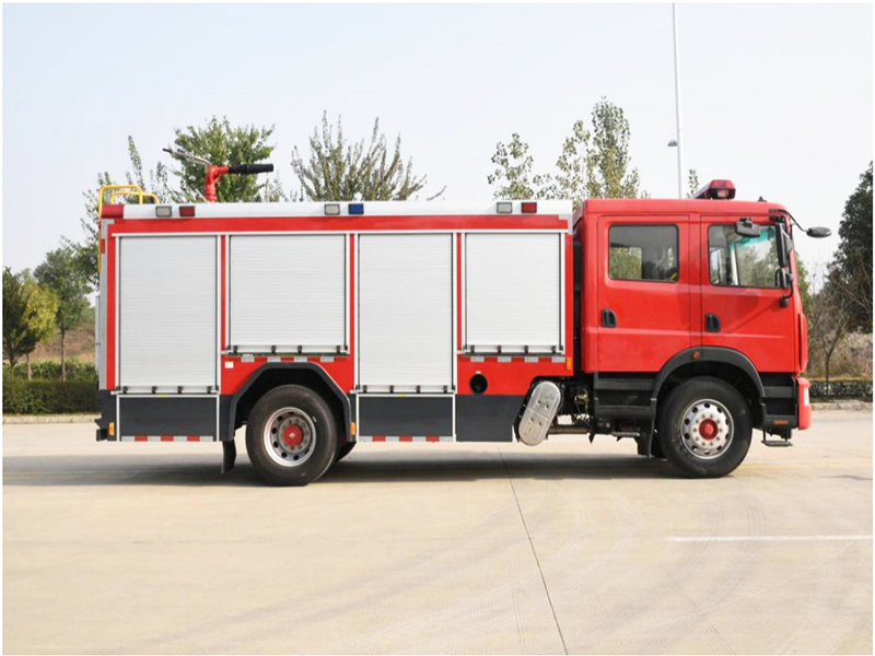 國六7噸東風D9水罐消防車